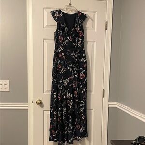 Banana Republic Navy Floral Ruffle Maxi Dress size 2